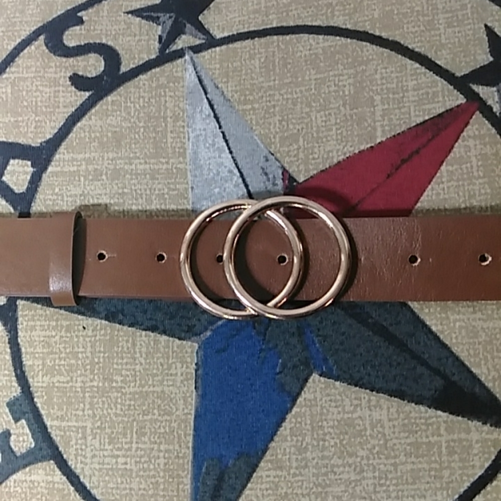 NWOT Brown belt unbranded size 32"-38" double circle buckle. - Picture 3 of 4